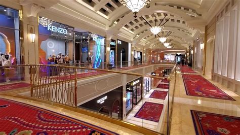 wynn las vegas stores.